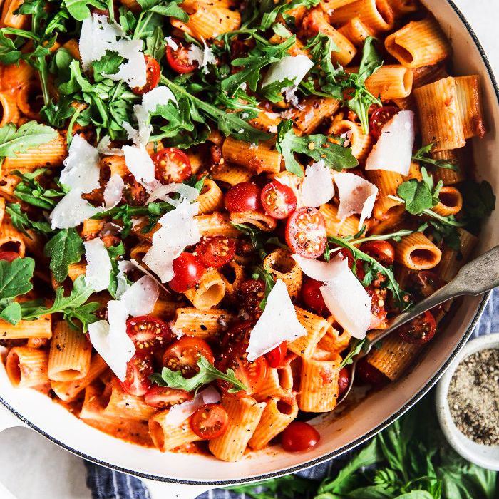 素食食谱秋季 - 面食番茄奶油汁