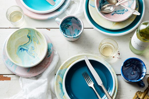 Bornn Fornn多色珐琅餐具