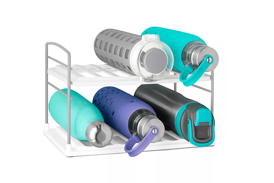 uppace瓶组织者在白色