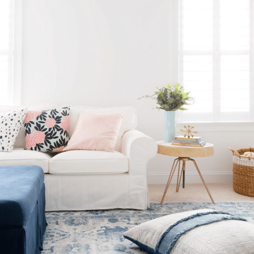 客厅地毯地板枕头的想法