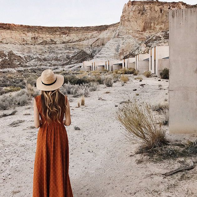 犹他州Amangiri度假村的女孩