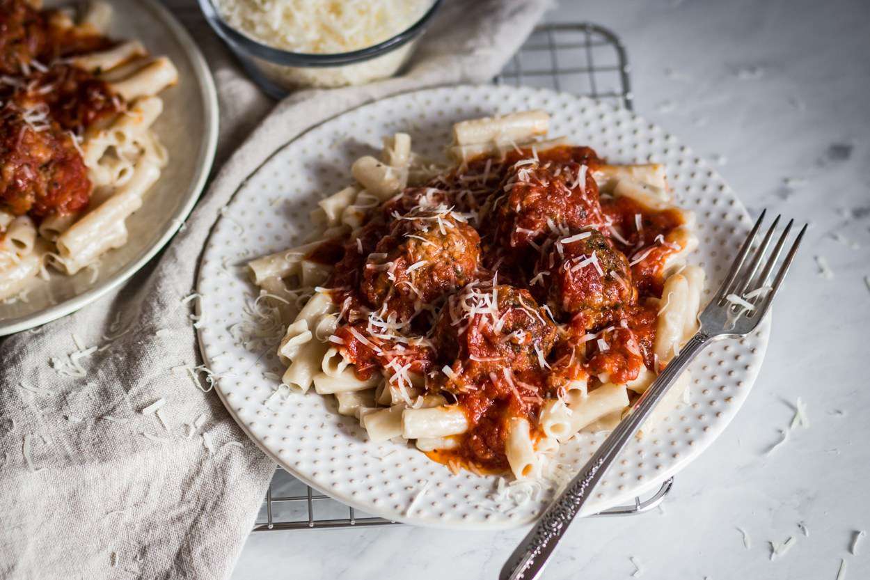 慢炖锅面筋肉丸