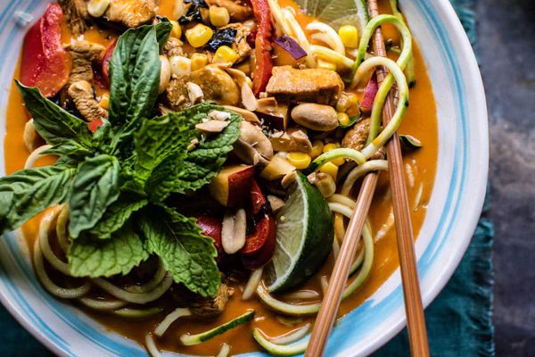 罗勒咖喱南瓜面碗