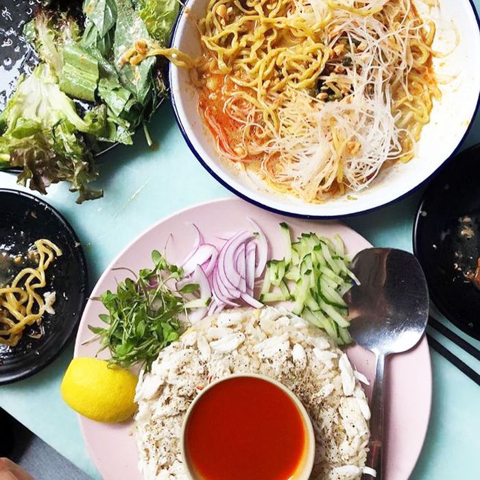 各种各样的面食来自中国代表团