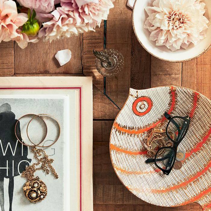 咖啡桌装饰设计师劳伦·康拉德