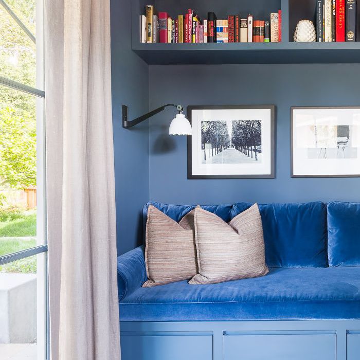 舒适的卧室“class=