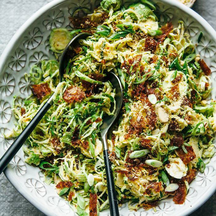 柑橘球芽甘蓝沙拉”class=