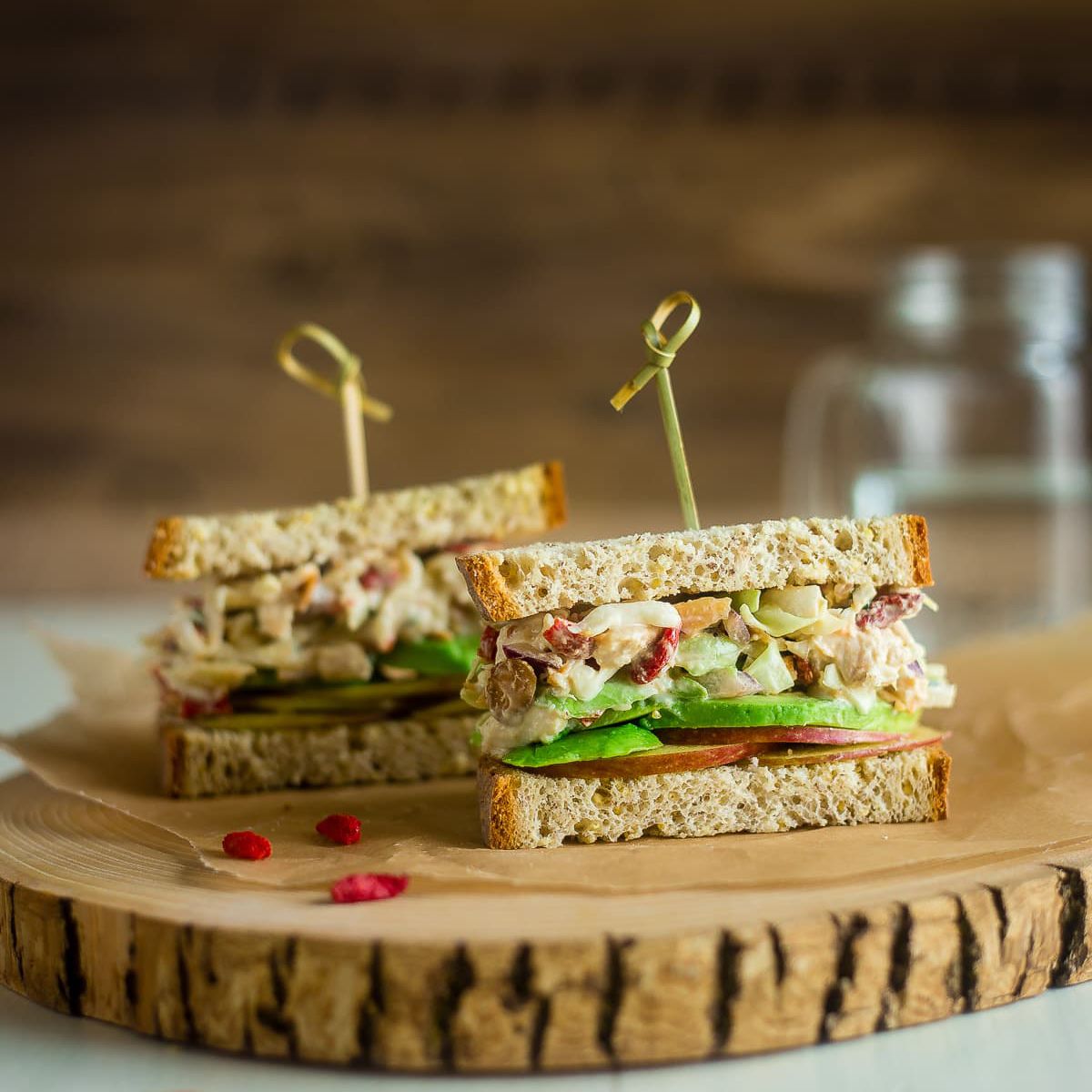 希腊酸奶鸡肉沙拉三明治，最佳无麸质食谱