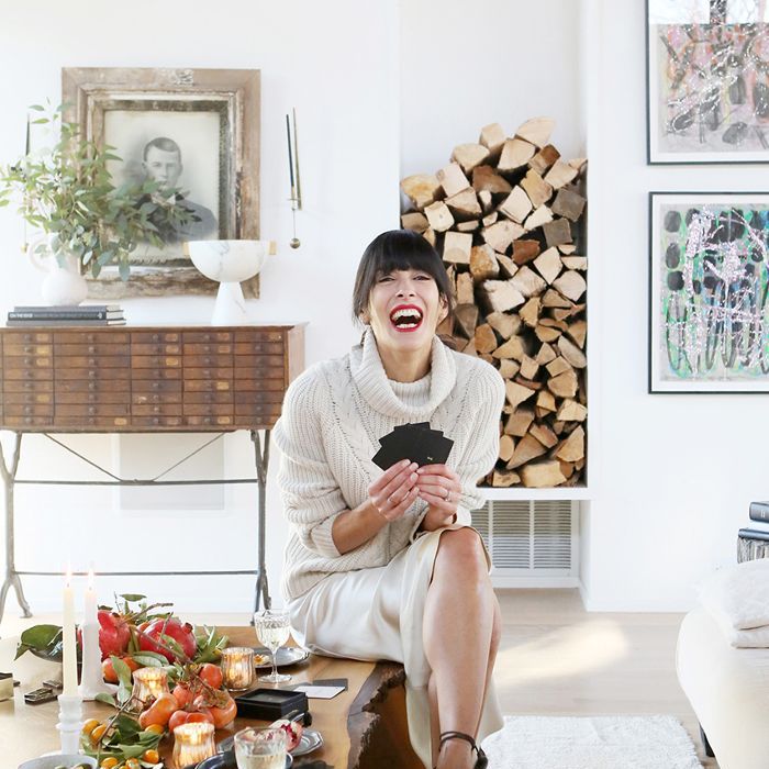 假日托管技巧 - 雅典娜Calderone的