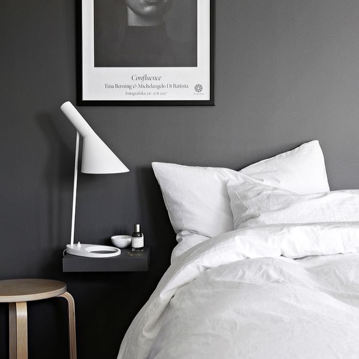 豪华的黑白的卧室