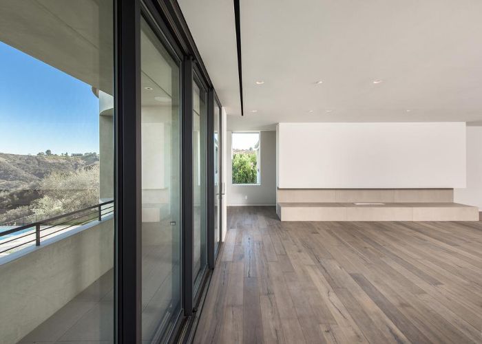 内部Kim Kardashian和Kanye West's Bel Air Estate