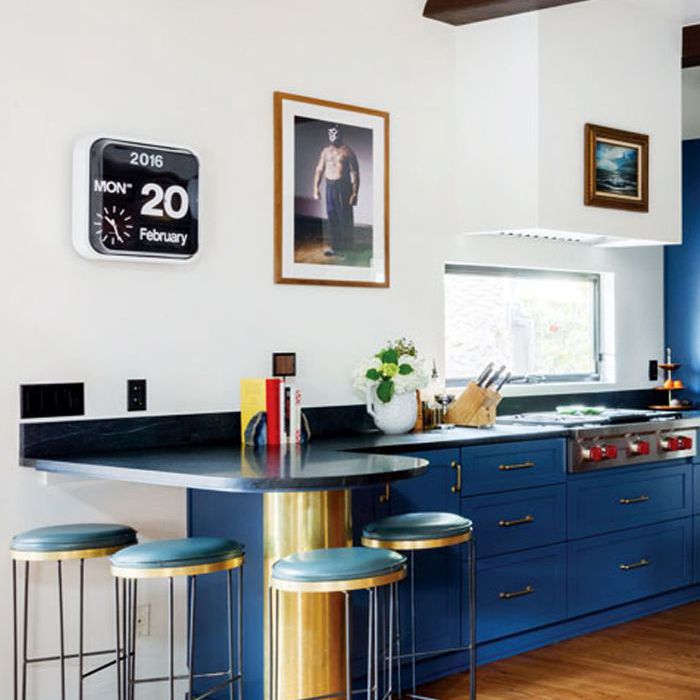 五颜六色的现代厨房