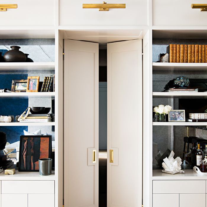 如何装饰书架，根据杰里迈亚布伦特