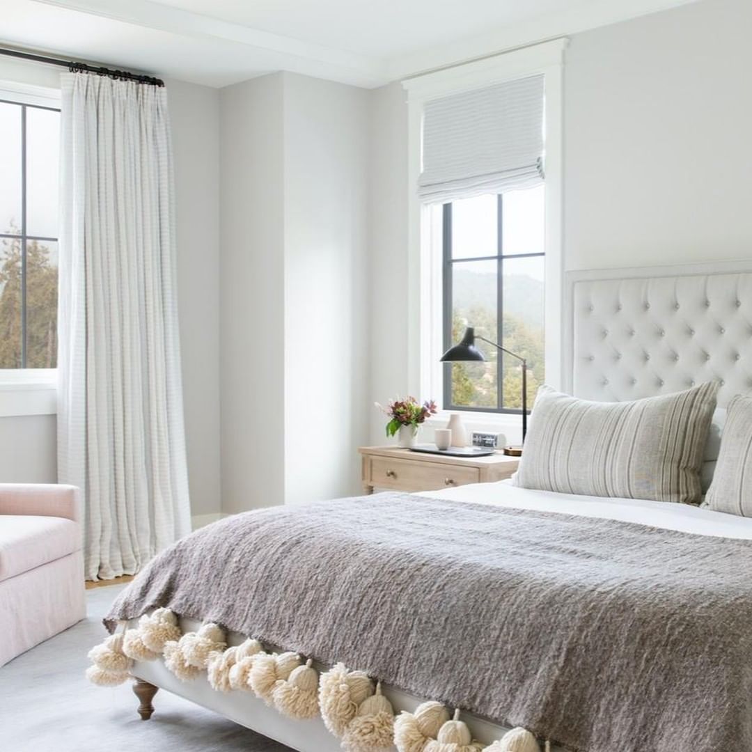 休闲卧室配有流苏