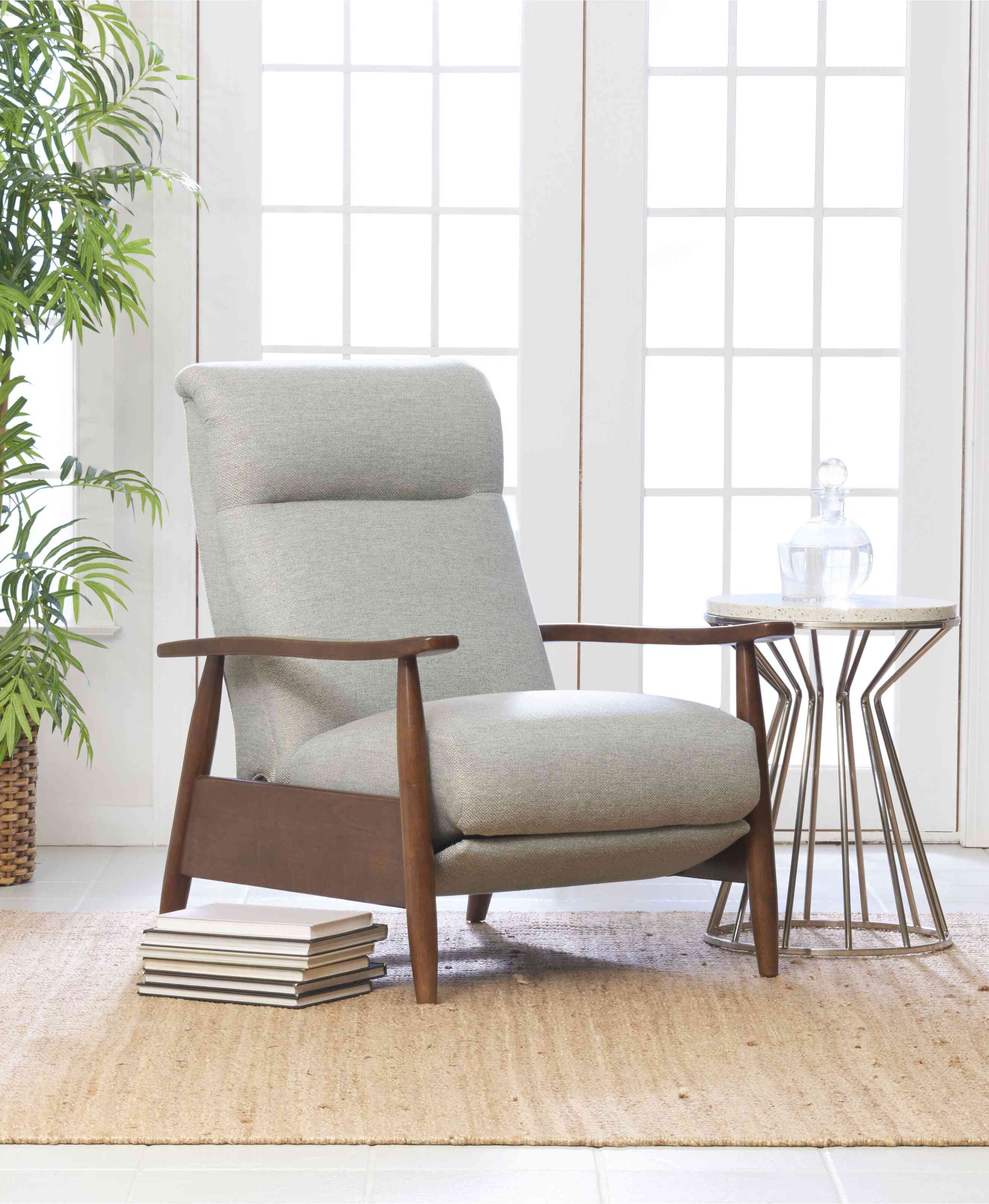 神,主要阿尔迪高腿躺椅