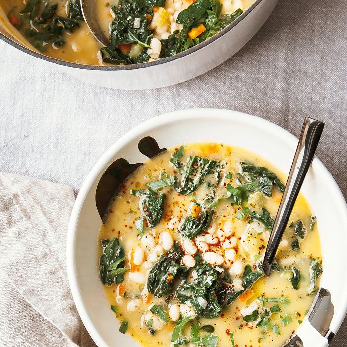 丰盛的汤食谱冬季