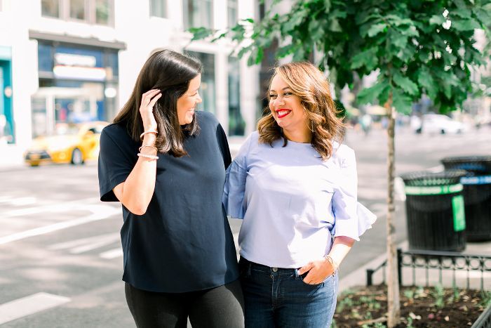 服务的联合创始人