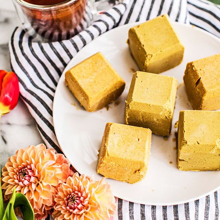 旧石器时代的感恩节食谱-南瓜饼酮炸弹