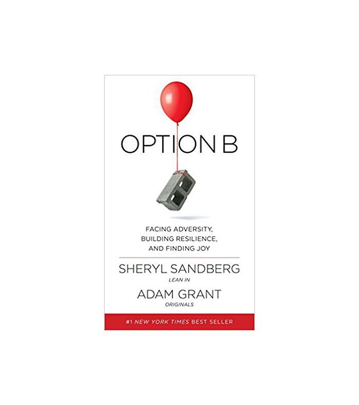 通过桑德伯格和亚当·格兰特选项B