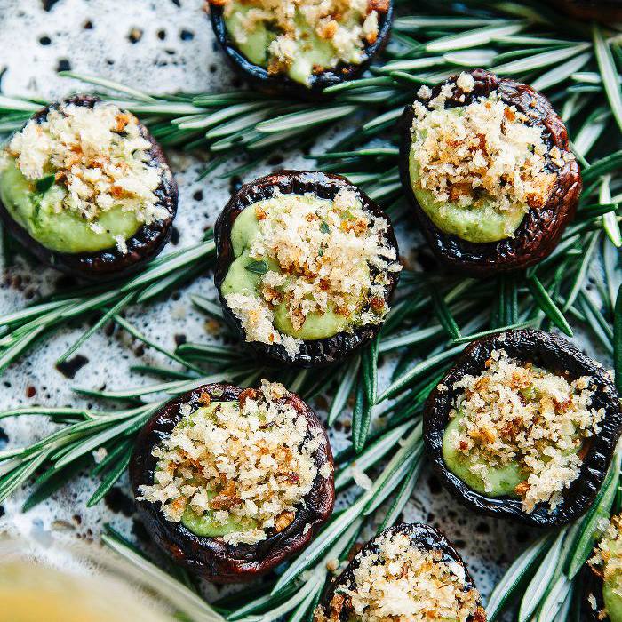 香蒜沙司奶油蘑菇