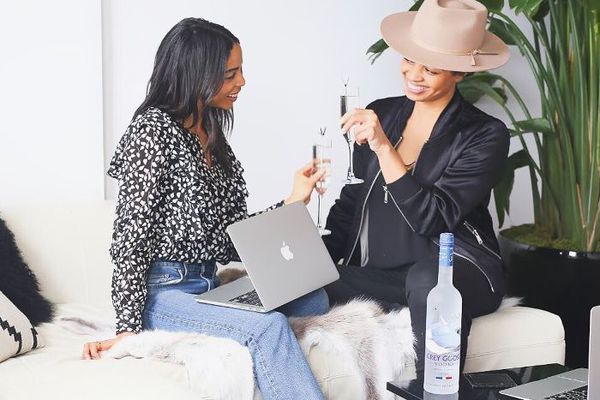 31个思想的方式帮助强调的朋友”class=