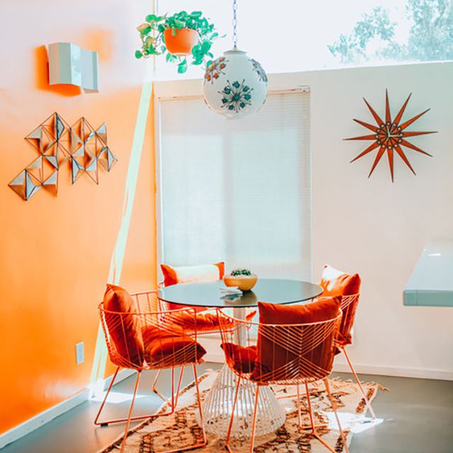 邓恩·爱德华兹-旺盛的橙色