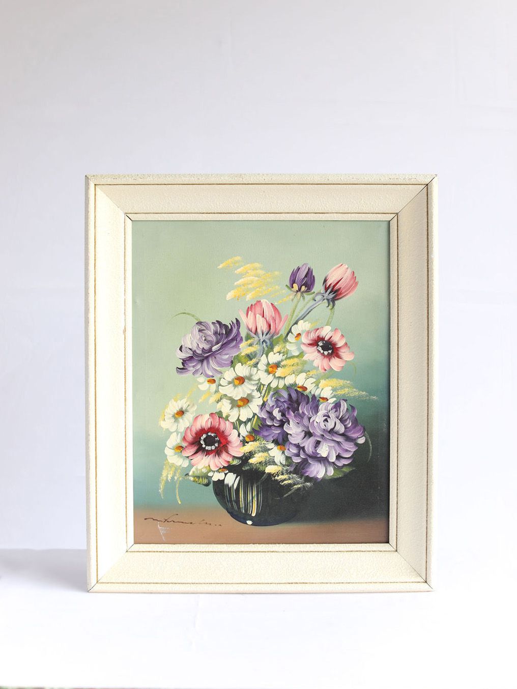 在绿色花瓶绘画的花