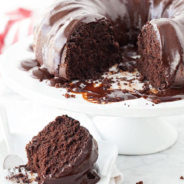 最好的蛋糕食谱 - 食品信仰健身，古巧克力蛋糕鳄梨