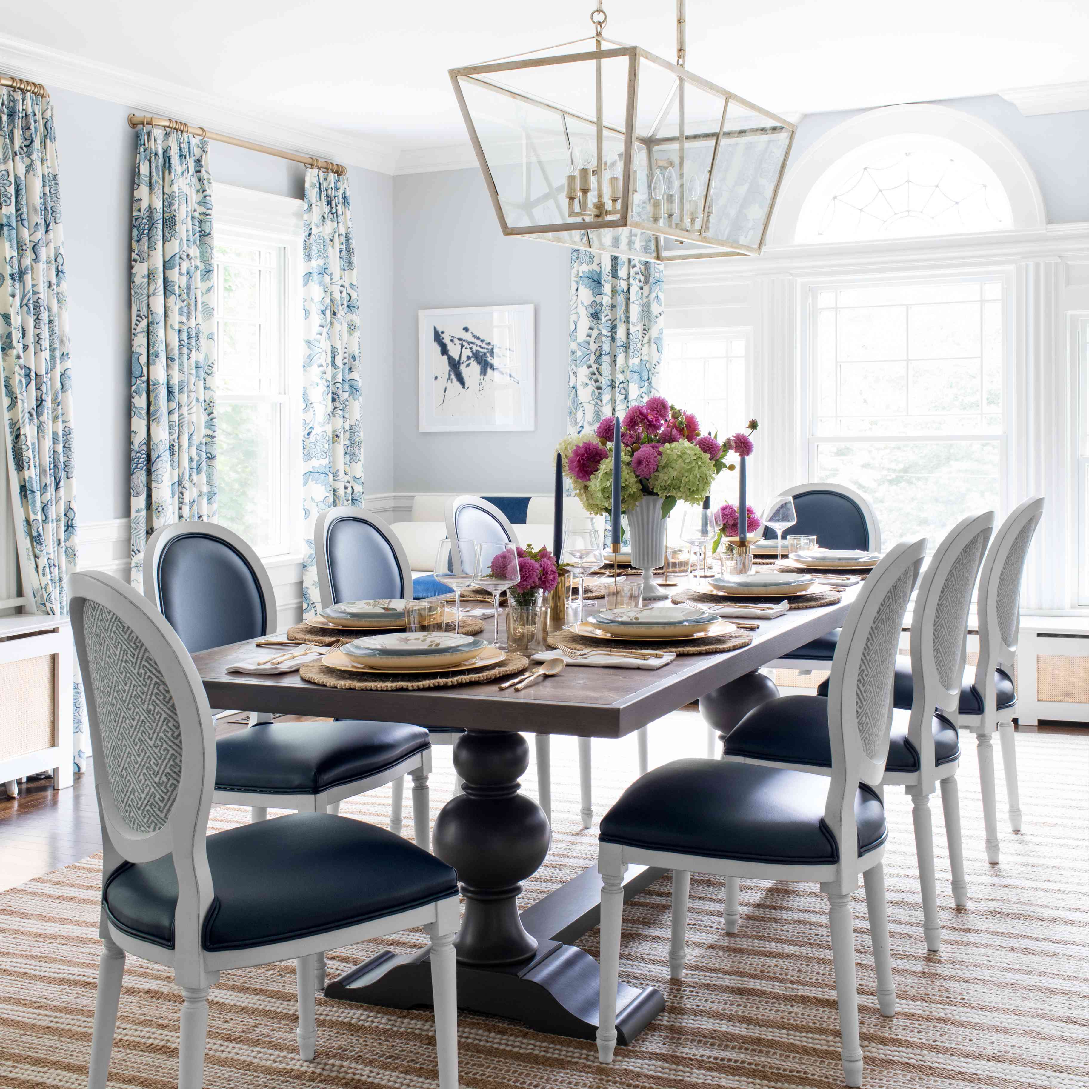 本周改头换面 -  K + K内饰传统的用餐室“class=