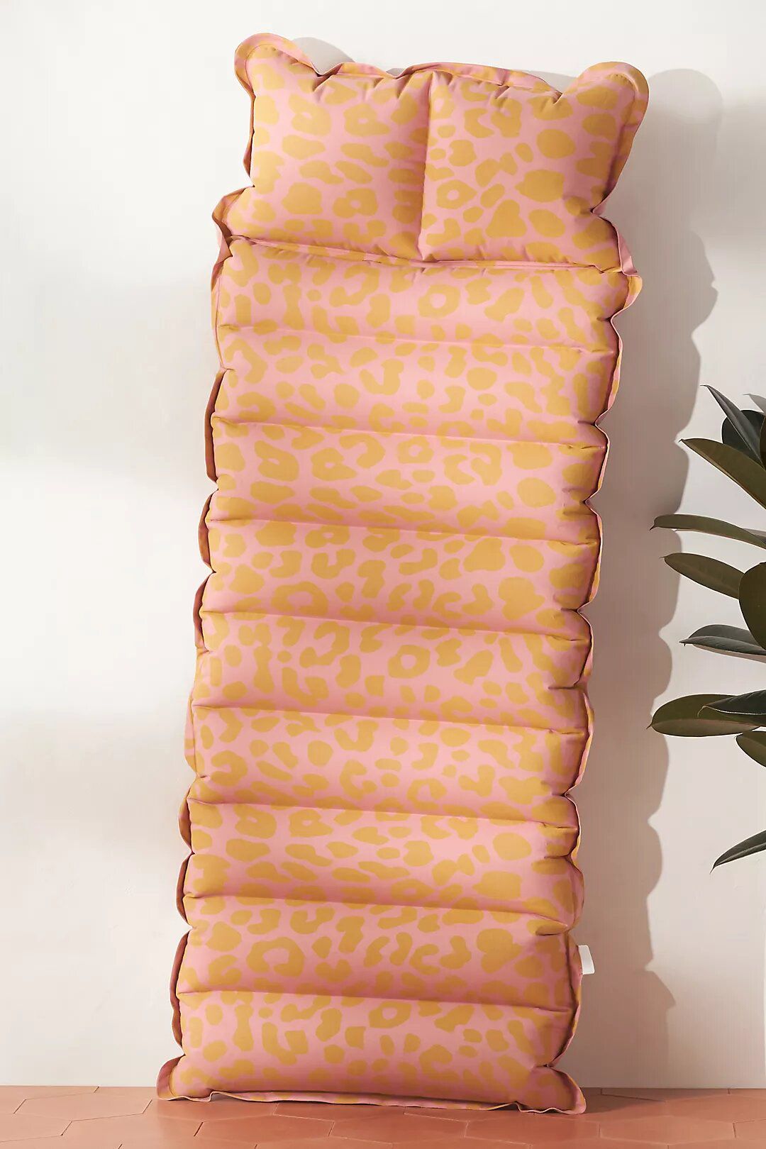 Anthropologie Sunnylife复古躺椅泳池浮