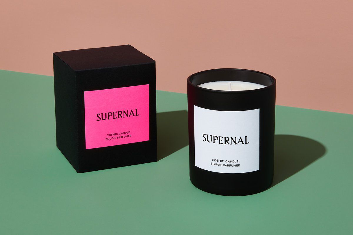 卓越的宇宙蜡烛“class=