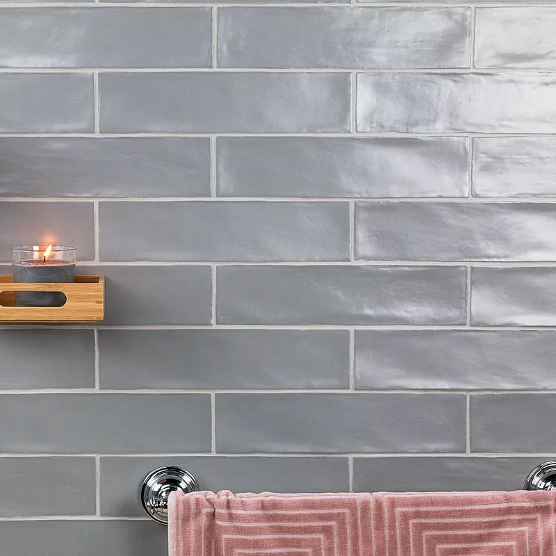 灰色的地铁瓷砖