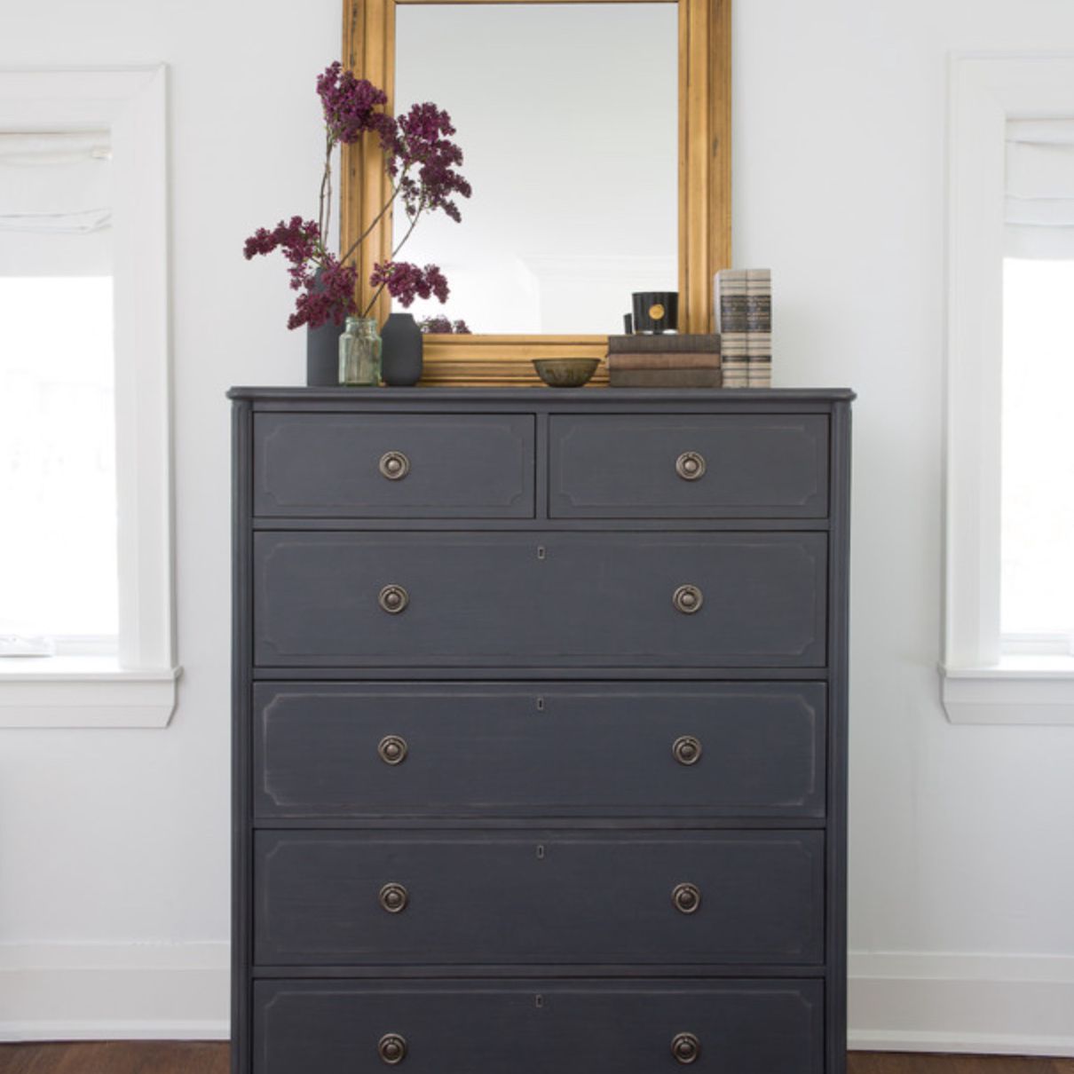 什么是粉笔油漆梳妆台