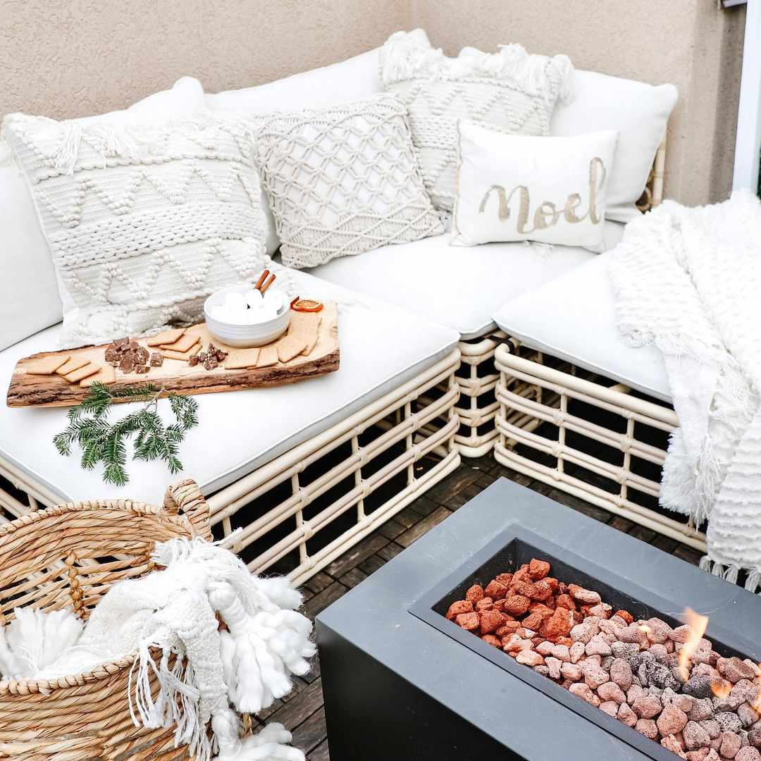 户外庭院与白色亚麻