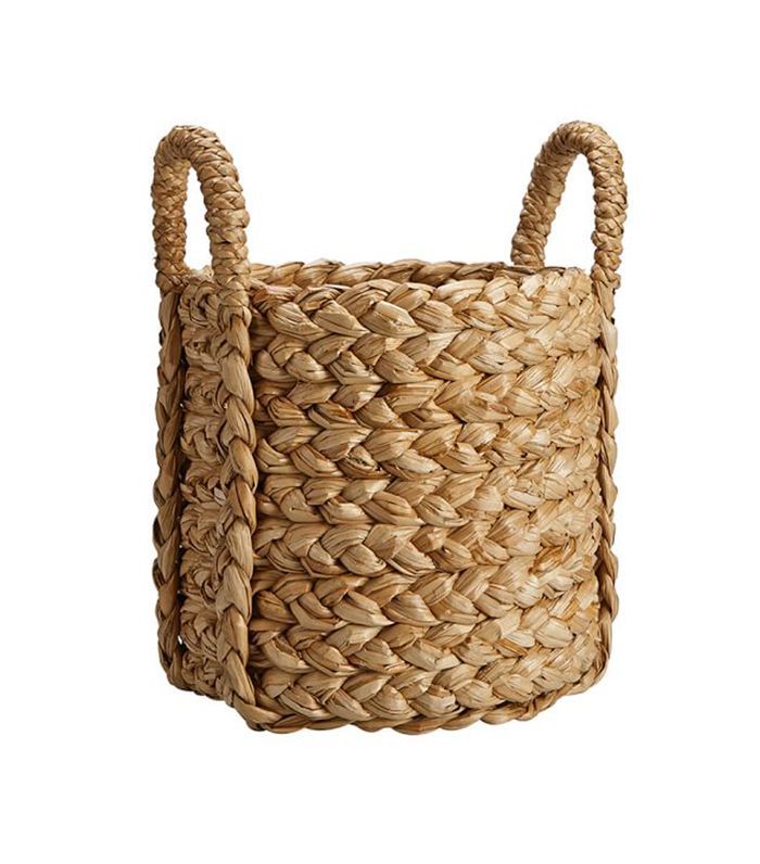 有手柄的圆篮子