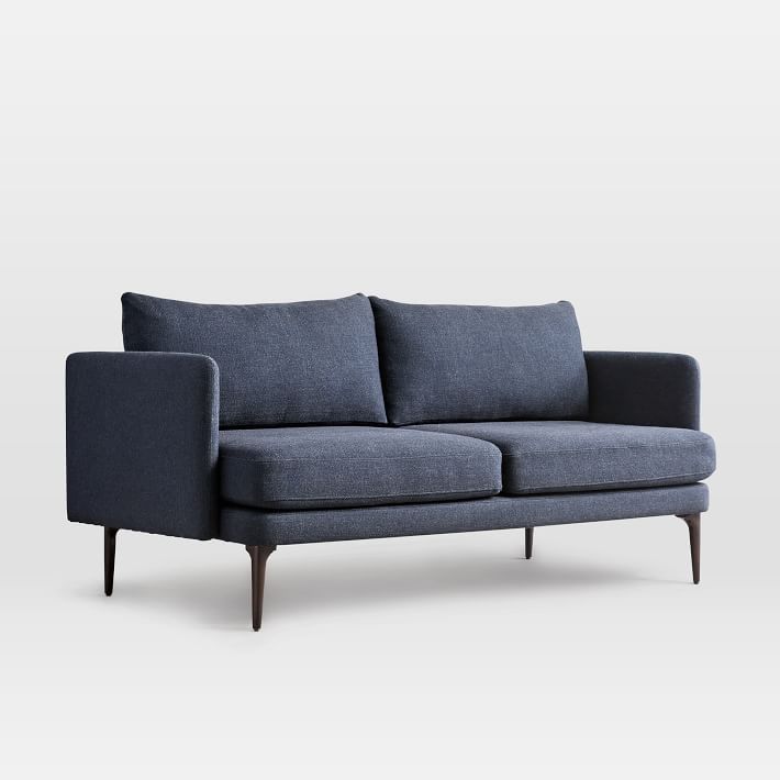 西榆红褐色沙发