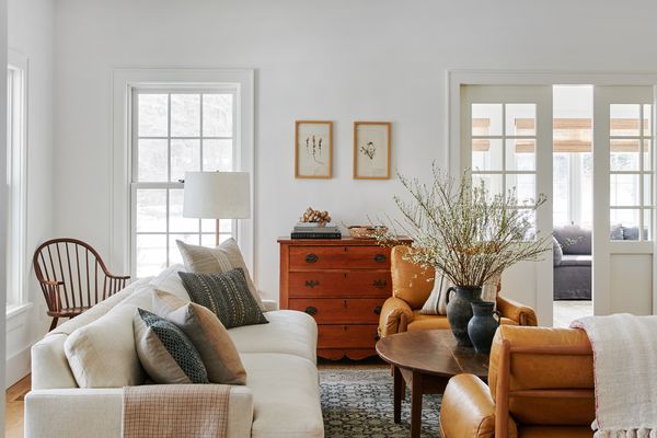 本周改造 - 琥珀刘易斯康涅狄格州农舍客厅