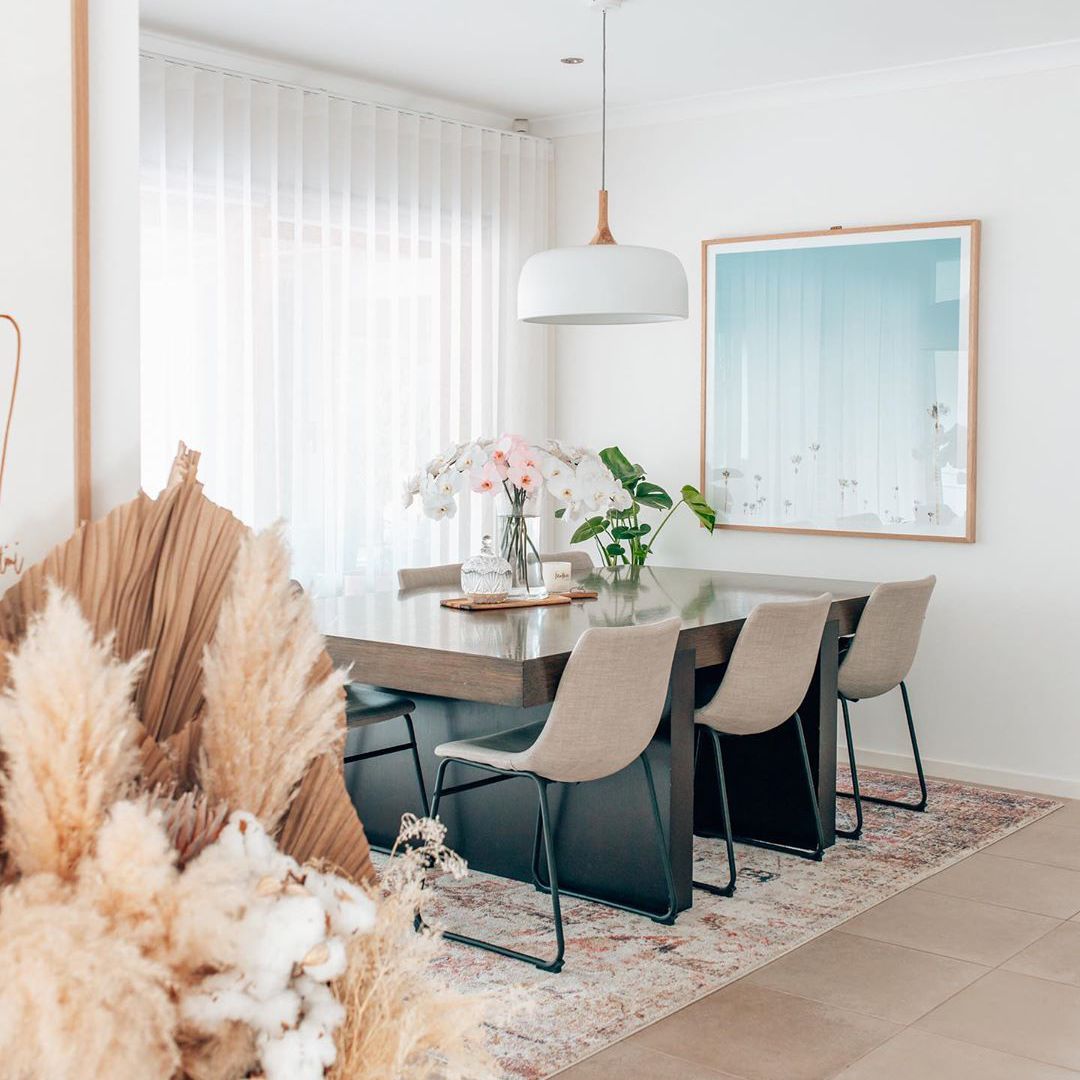 中世纪现代餐厅