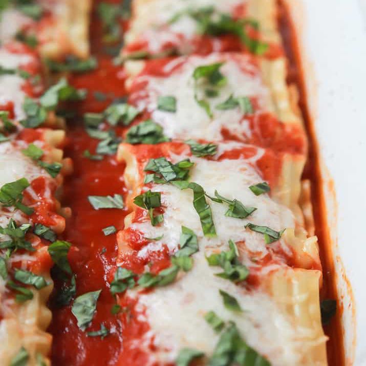 菠菜烤宽面条卷