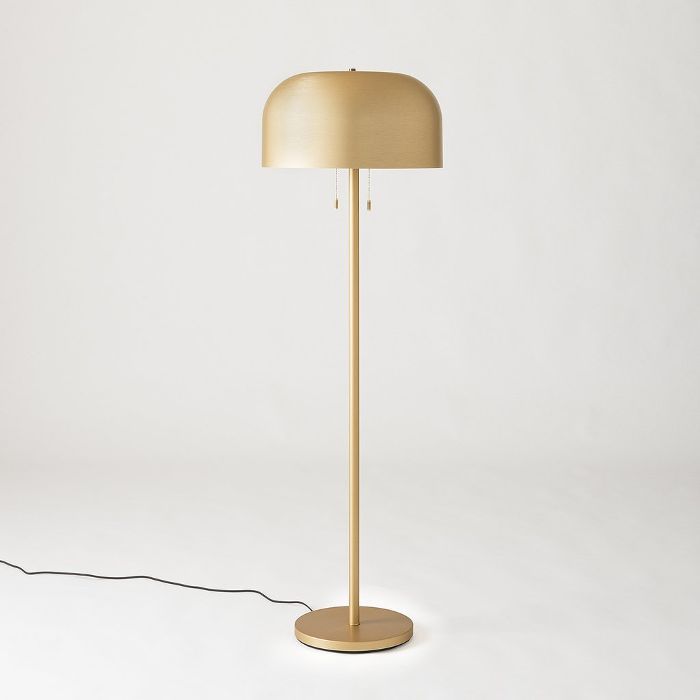 唐娜学校的落地灯”class=