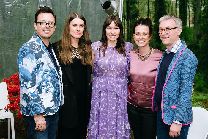 北卡罗莱纳州室内设计师希瑟·加勒特，MA阿伦，杰森奥利弗·尼克松和约翰Loecke与编辑部主任和面试官萨莎Strebe