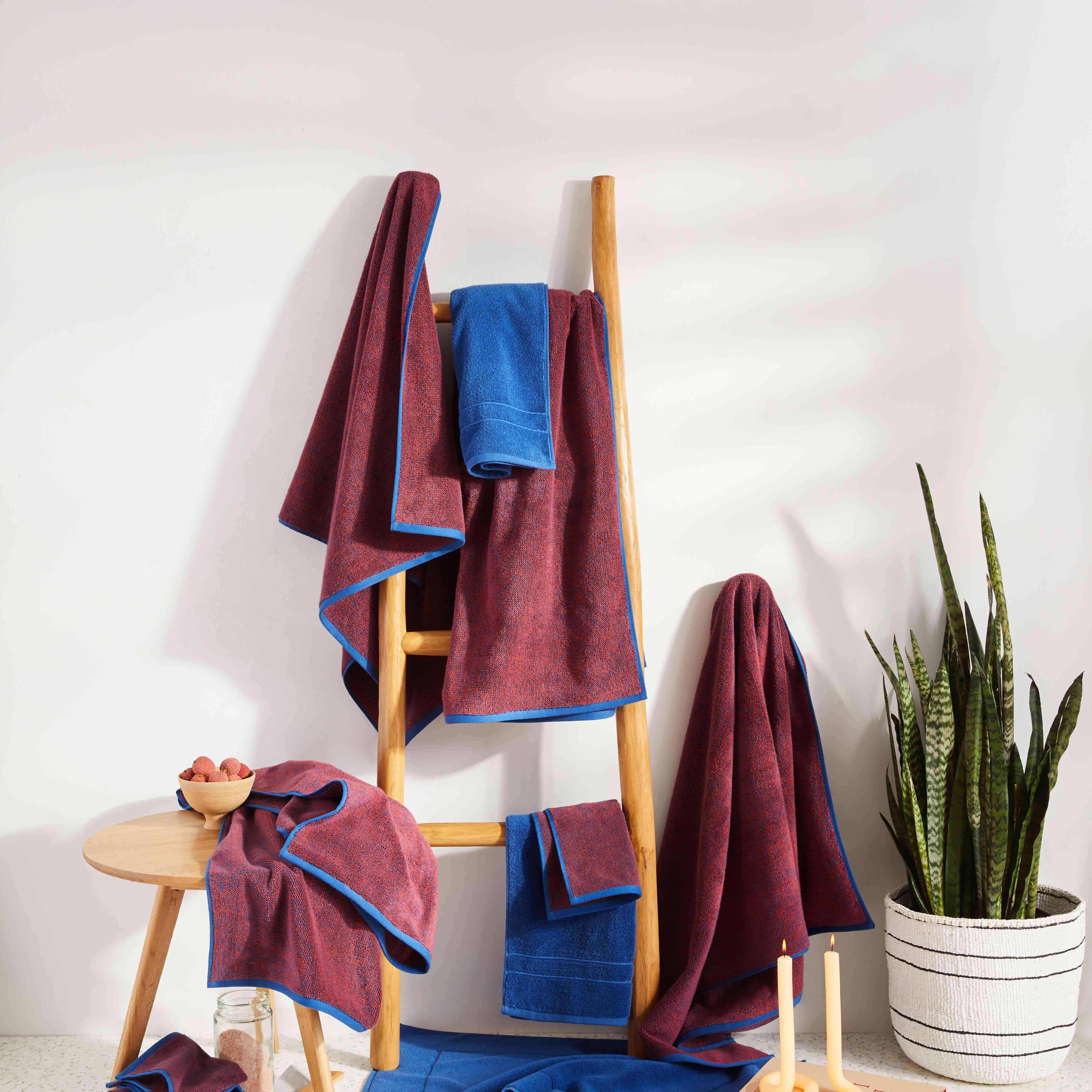 BKL_21-01_TerryBathTowels_Lifestyle_MarledNavyan…_0026x