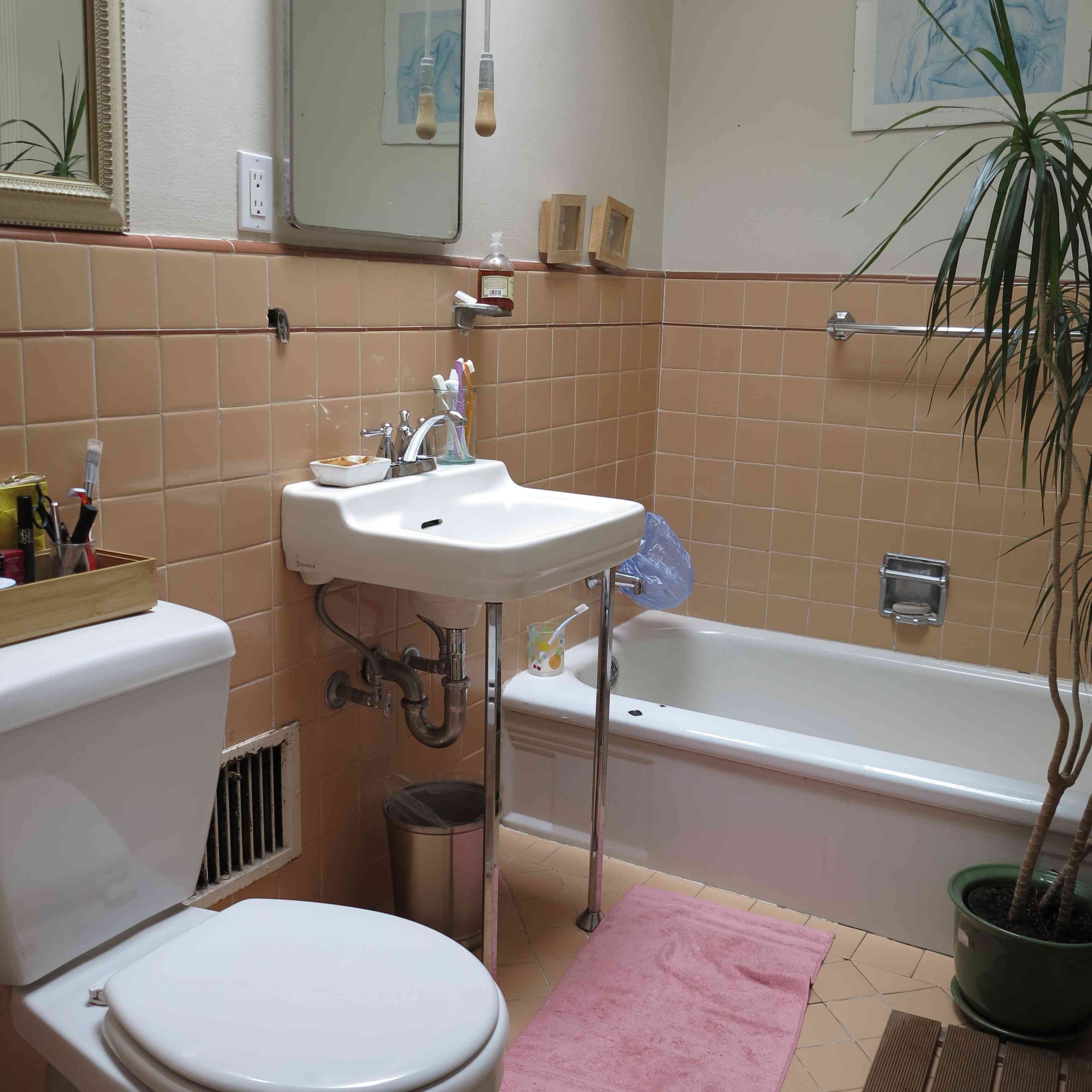 本周的化妆，吉娜古铁雷斯之前的照片