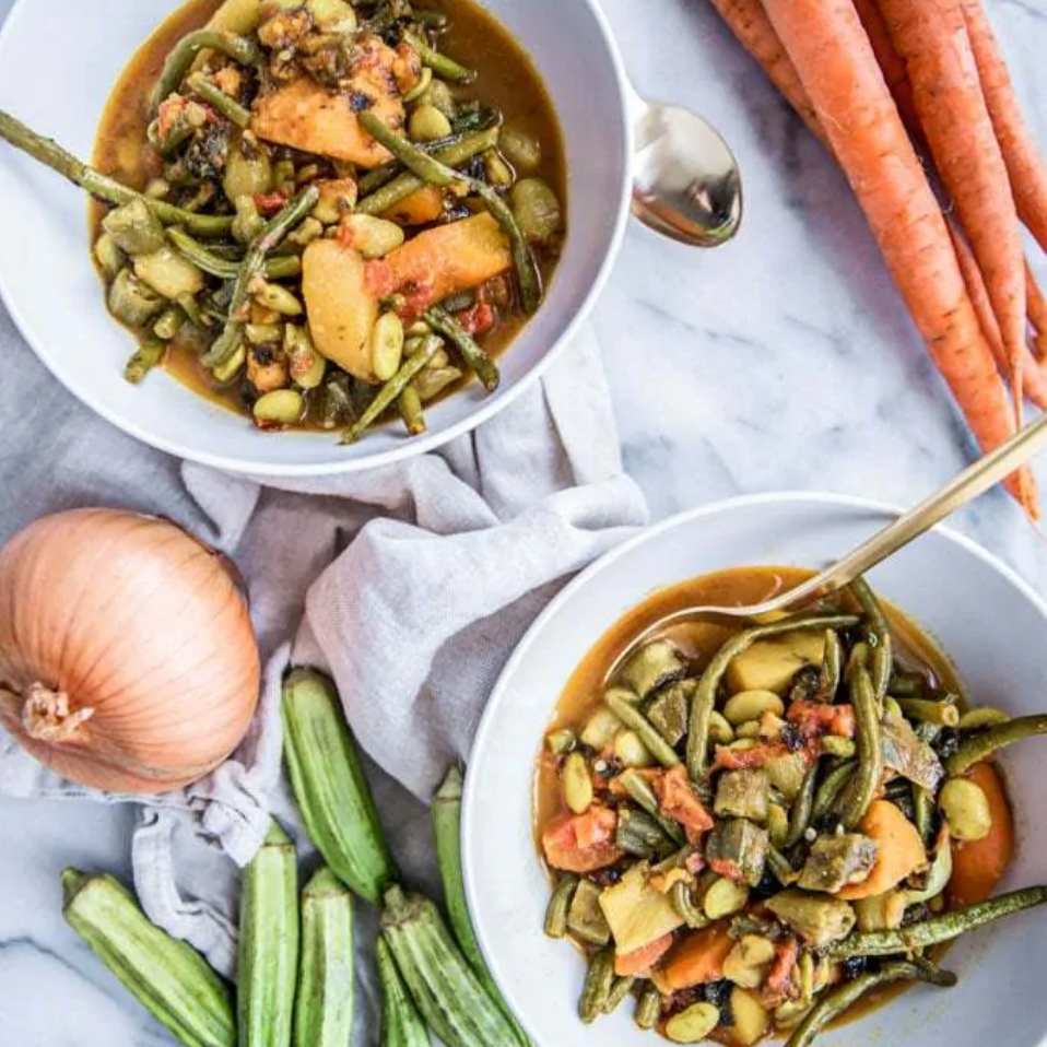 超级食物姜黄蔬菜汤