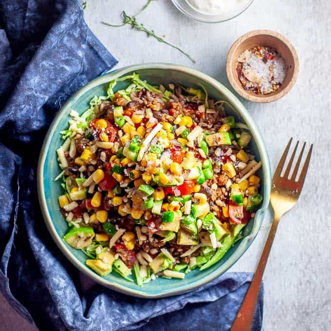 墨西哥碎牛肉卷饼碗