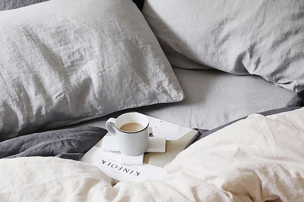 照顾生病的父母“class=