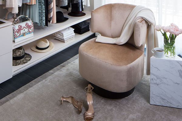 洛杉矶衣柜设计 - 丽莎·亚当斯 - 鞋物储想法