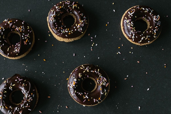 chocolate hazelnut donuts - how to melt chocolate
