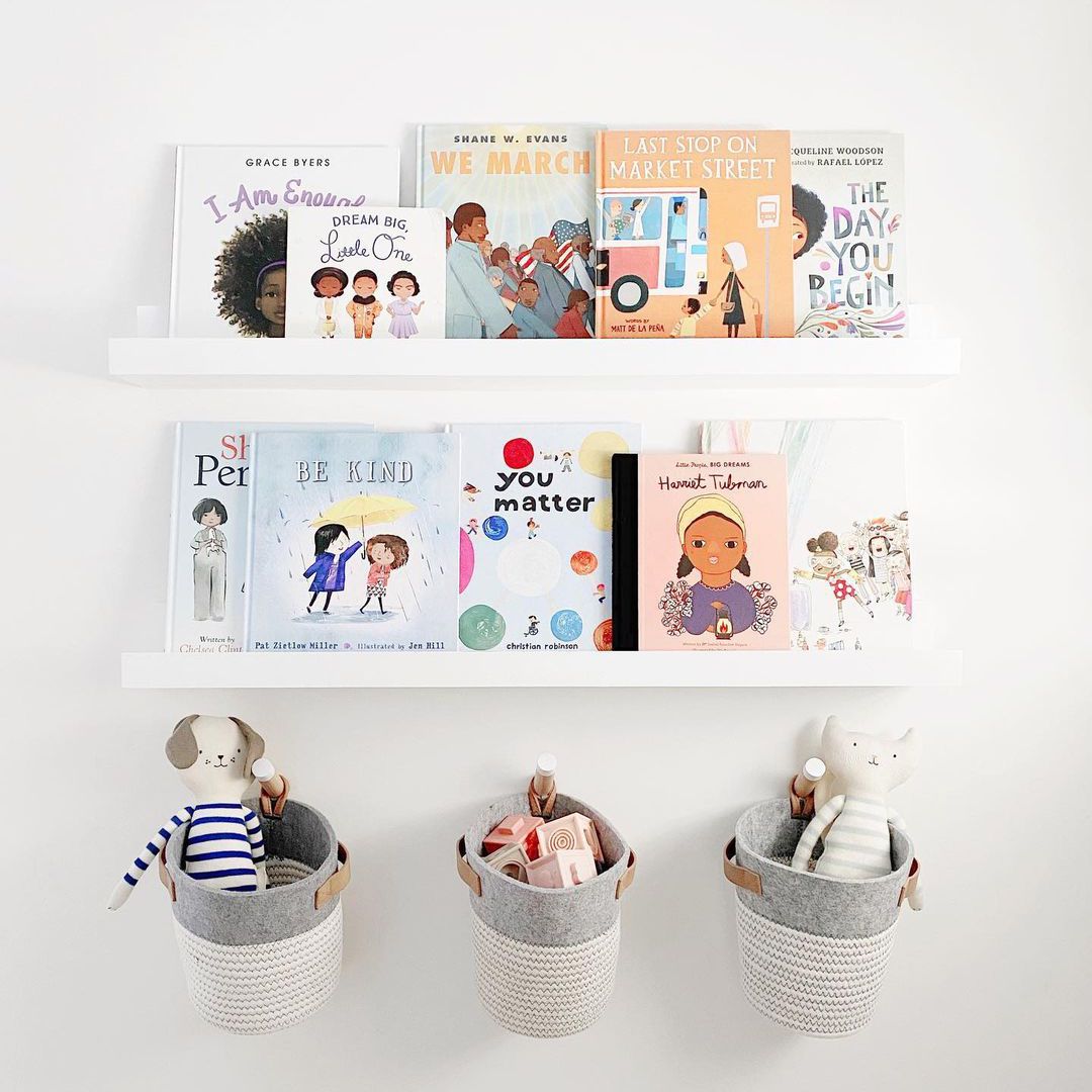 苗圃内壁挂式篮子和架子