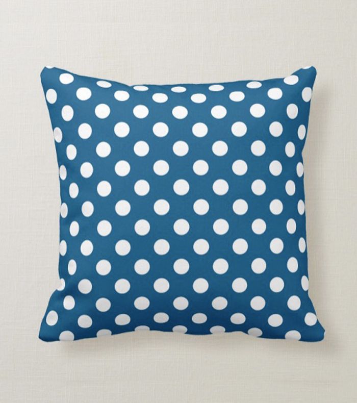 Zazzle海洋蓝色大白色圆点抱枕